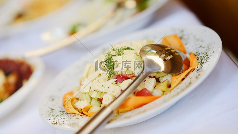 素火锅底料口味大揭秘：多种风味，健康之选